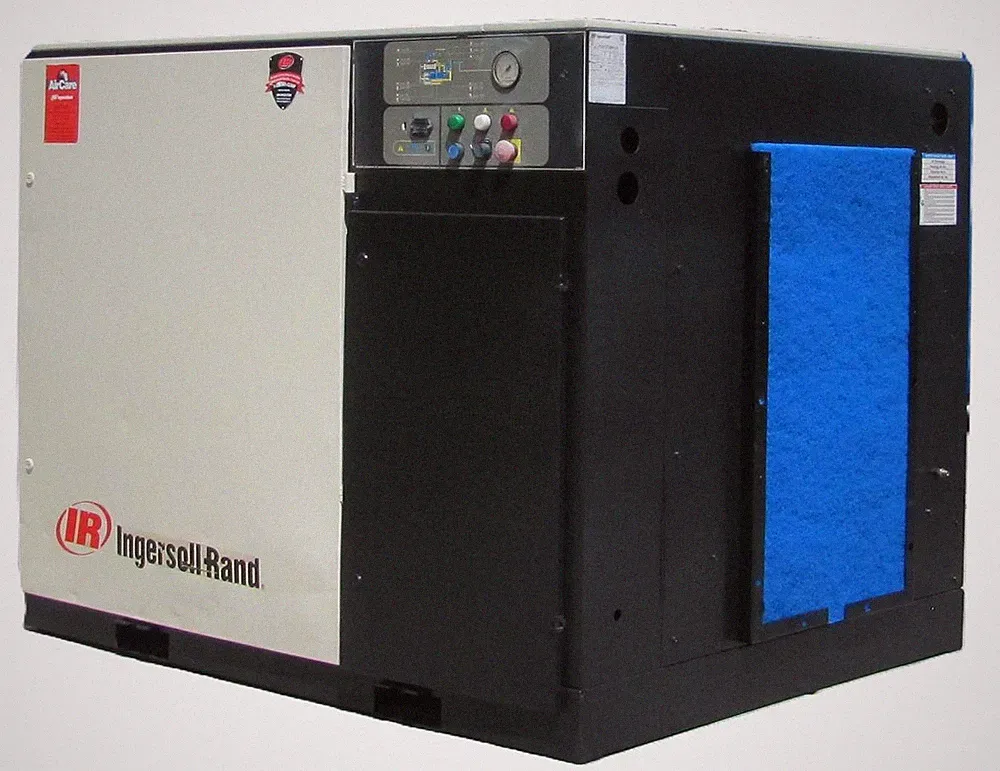 Ingersoll Rand 40 HP SSR-UP6-40 Rotary Screw Air Compressor 185 CFM 460V 3 Ph